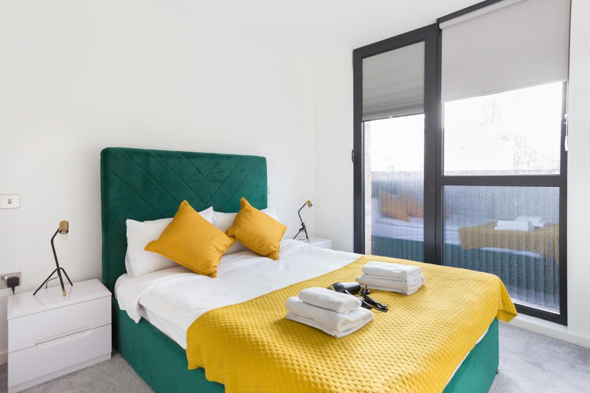 The Vale - Luxury Apartments ロンドン エクステリア 写真