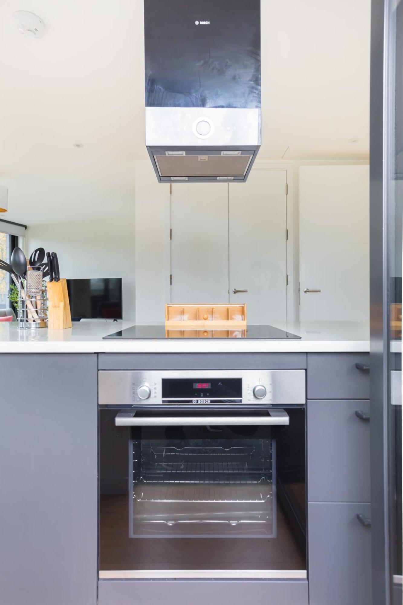 The Vale - Luxury Apartments ロンドン エクステリア 写真