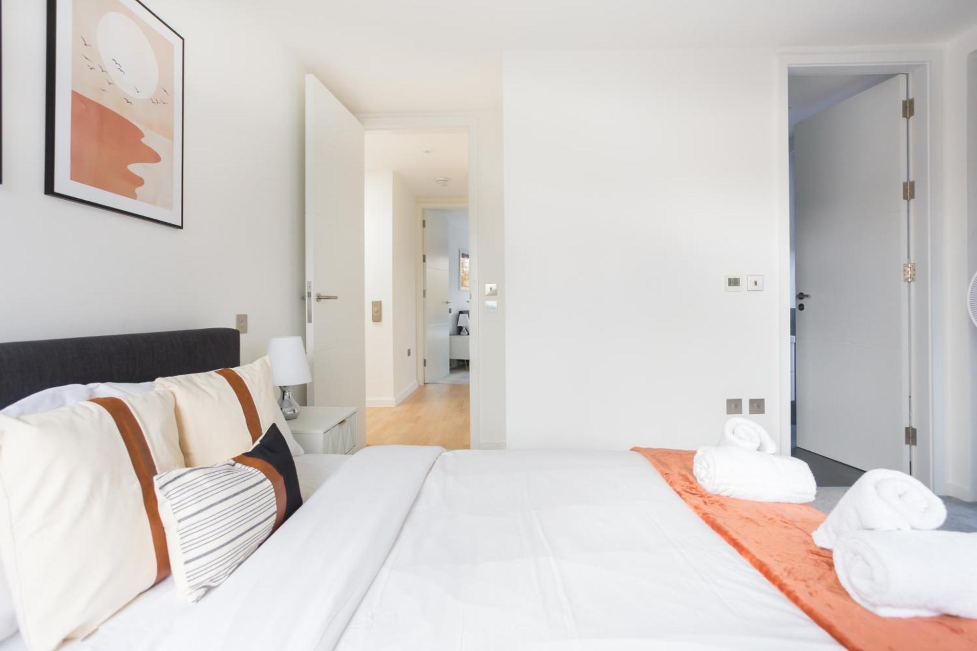 The Vale - Luxury Apartments ロンドン エクステリア 写真