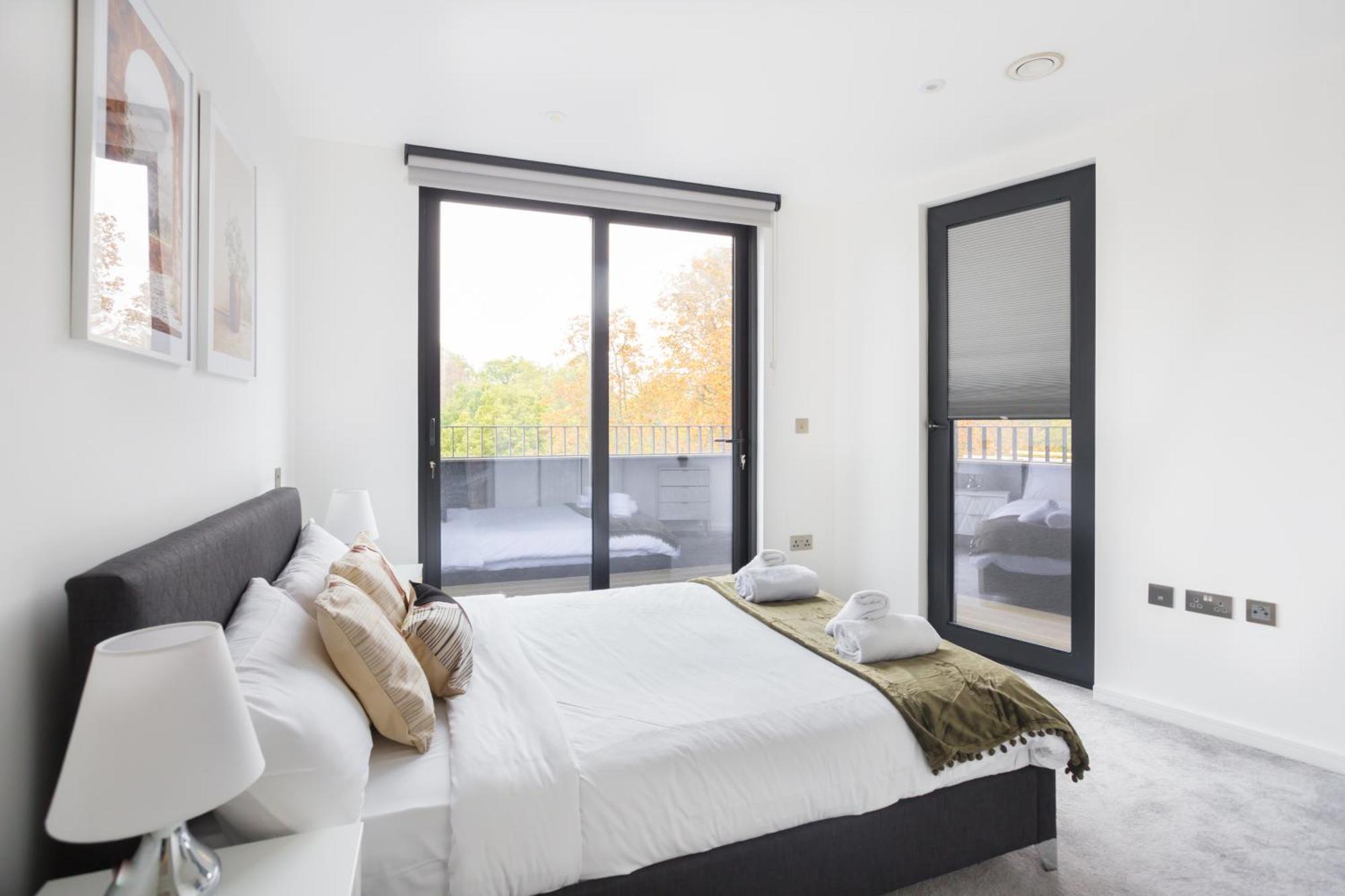 The Vale - Luxury Apartments ロンドン エクステリア 写真